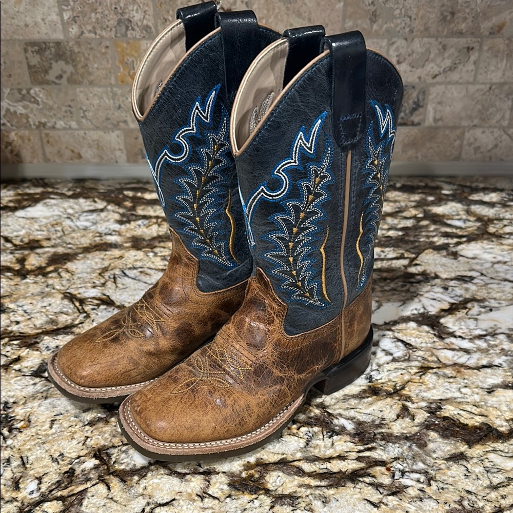 Boys Brown and Black Western Boots